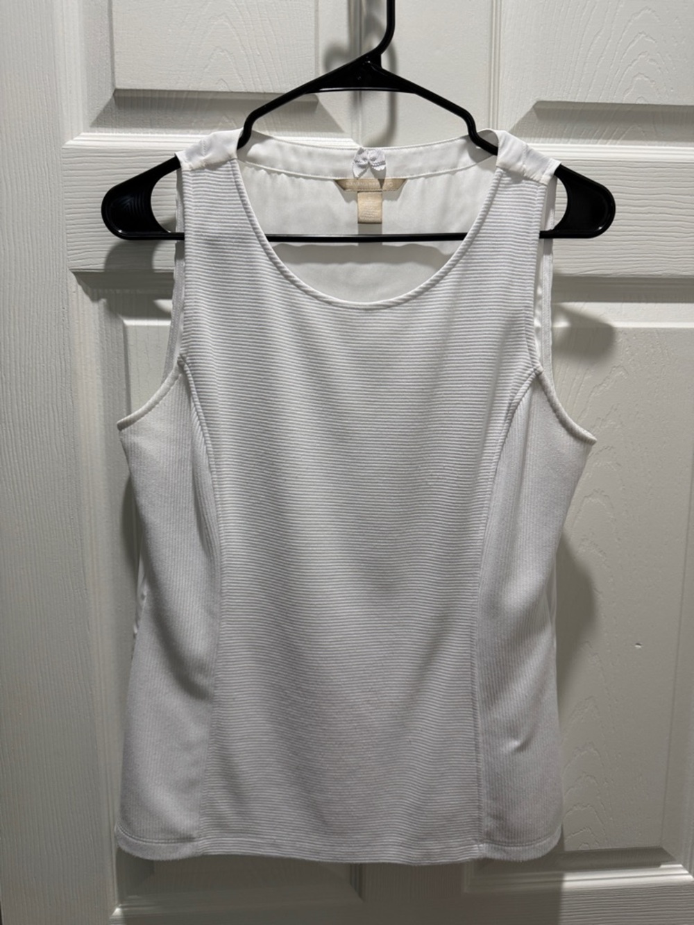 Banana Republic White Ribbed Scoop Neck Tank
